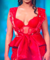 Sunita +971525590607